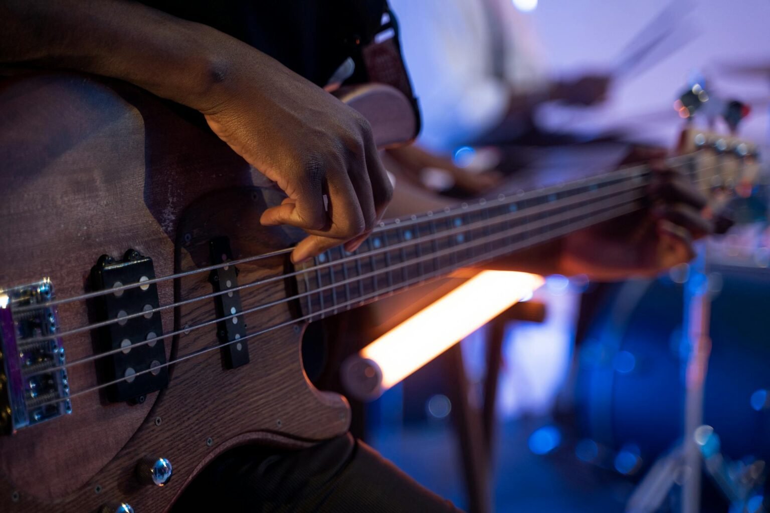 Ready to become a bass player?