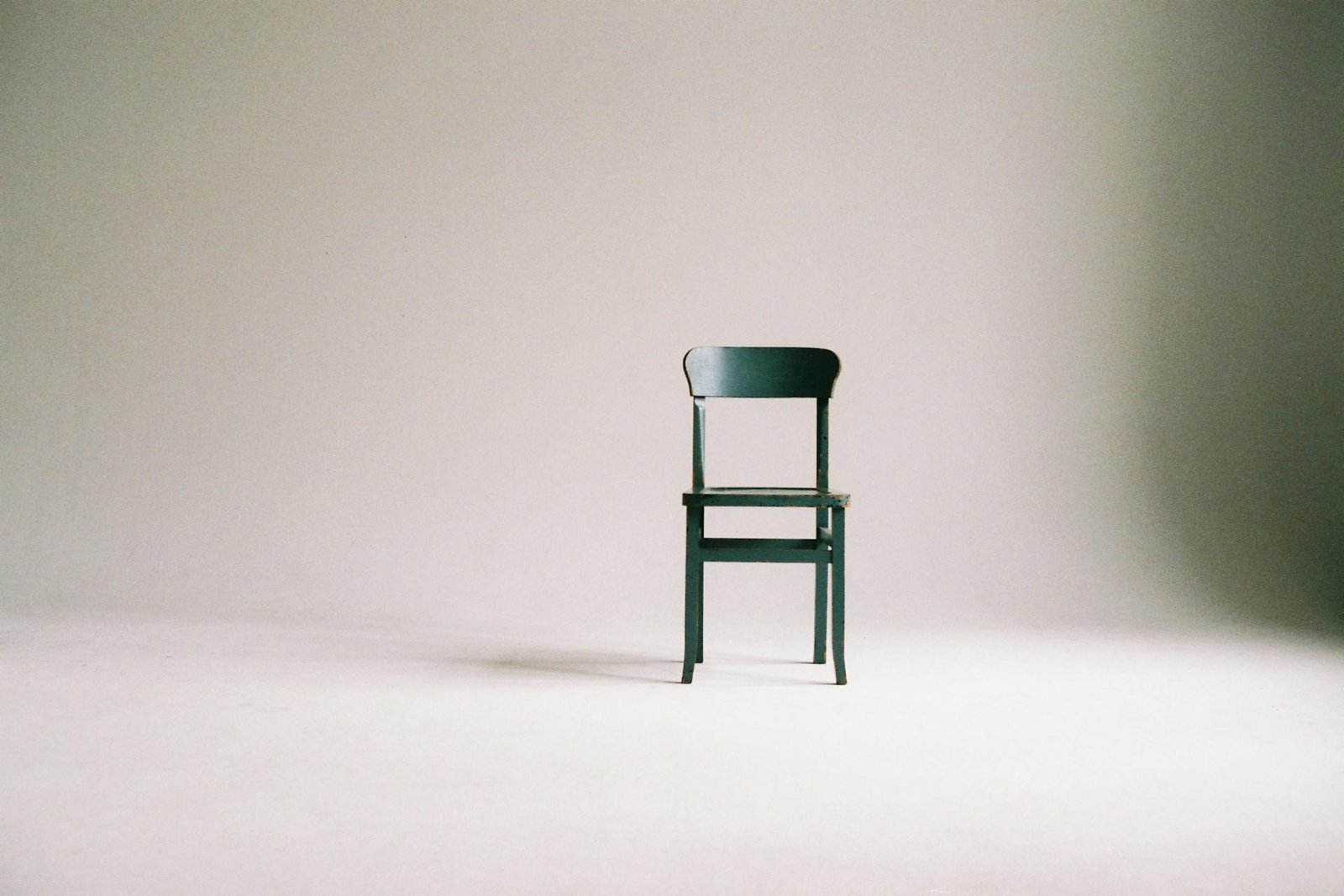 Minimalist - Only Coachig You On The Basics You Need